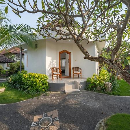 Nusa Indah Bungalow Nusa Lembongan  Exterior photo