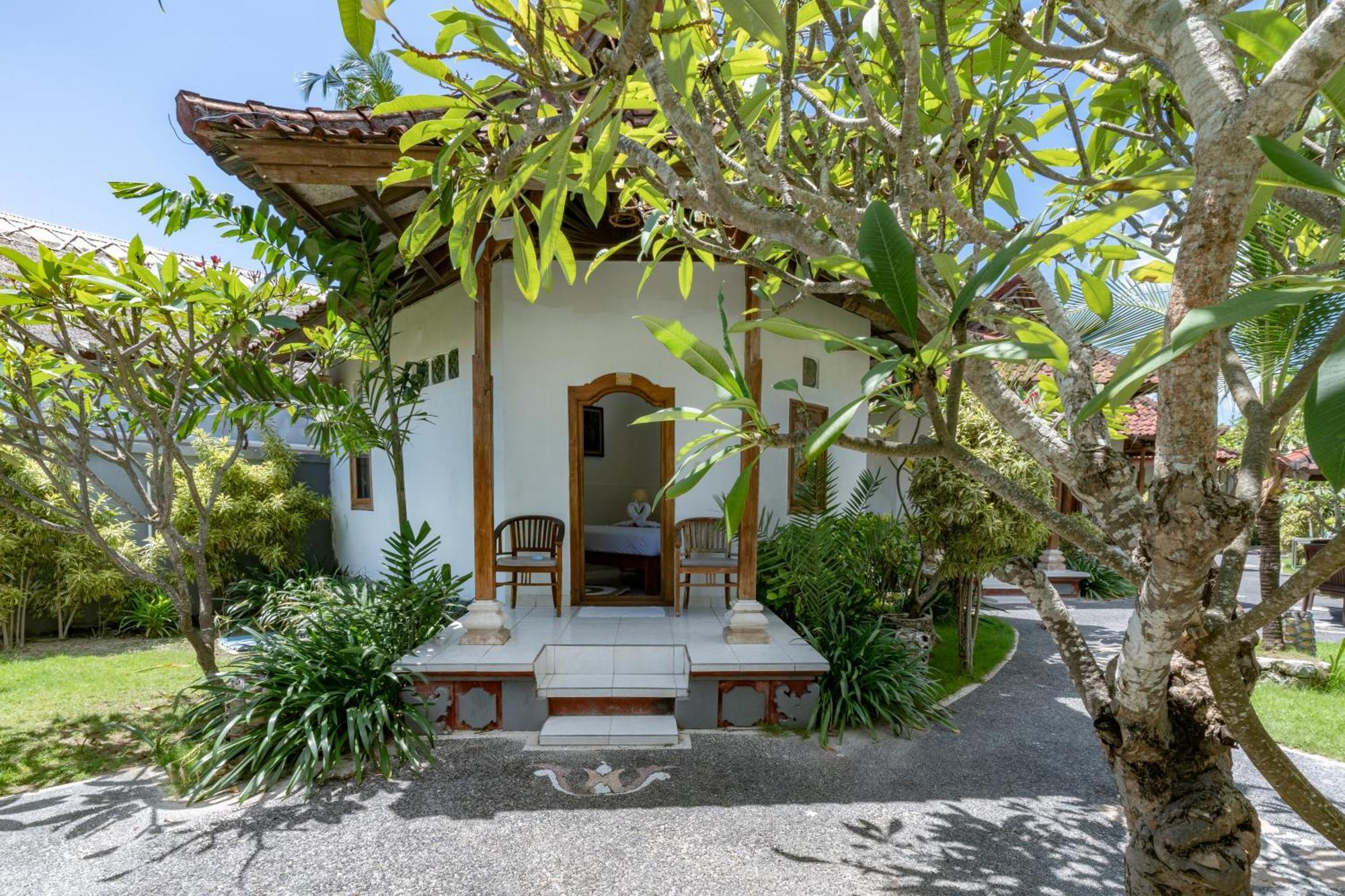 Nusa Indah Bungalow Nusa Lembongan  Exterior photo